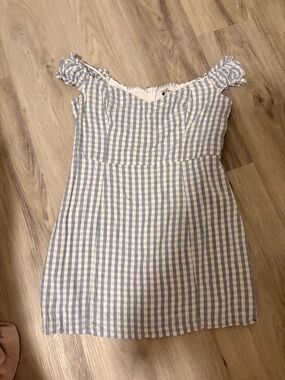 Abercrombie & Fitch Blue and White Gingham Off-Shoulder Dress
